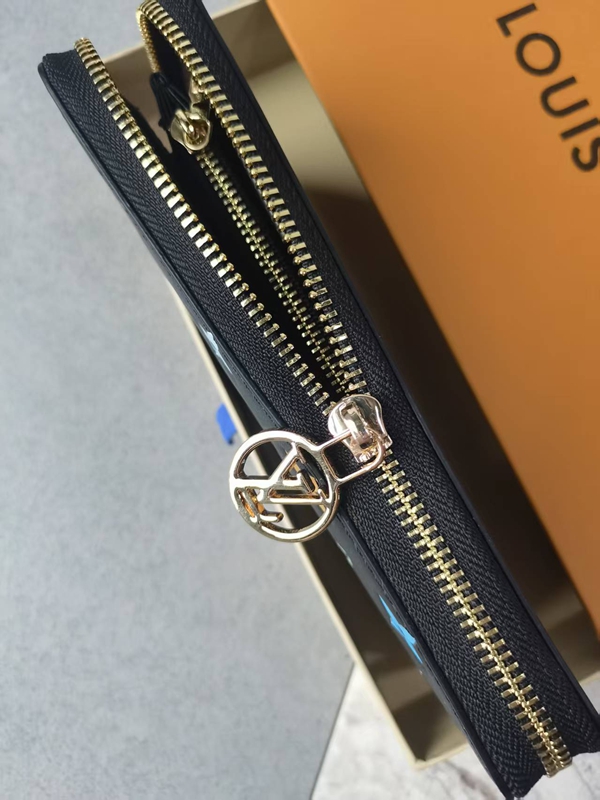 LVコピーウォレット角部分ディテール